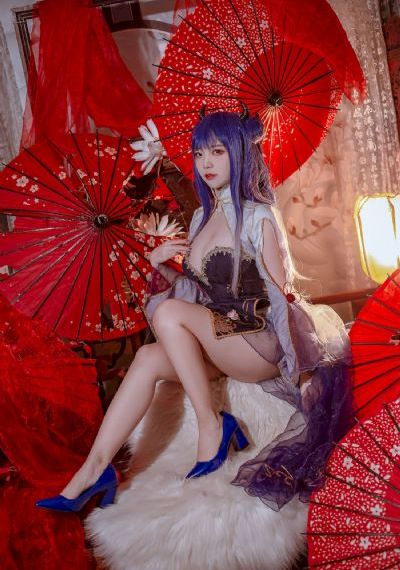 商务旅行戴绿帽子_720在线手机播放